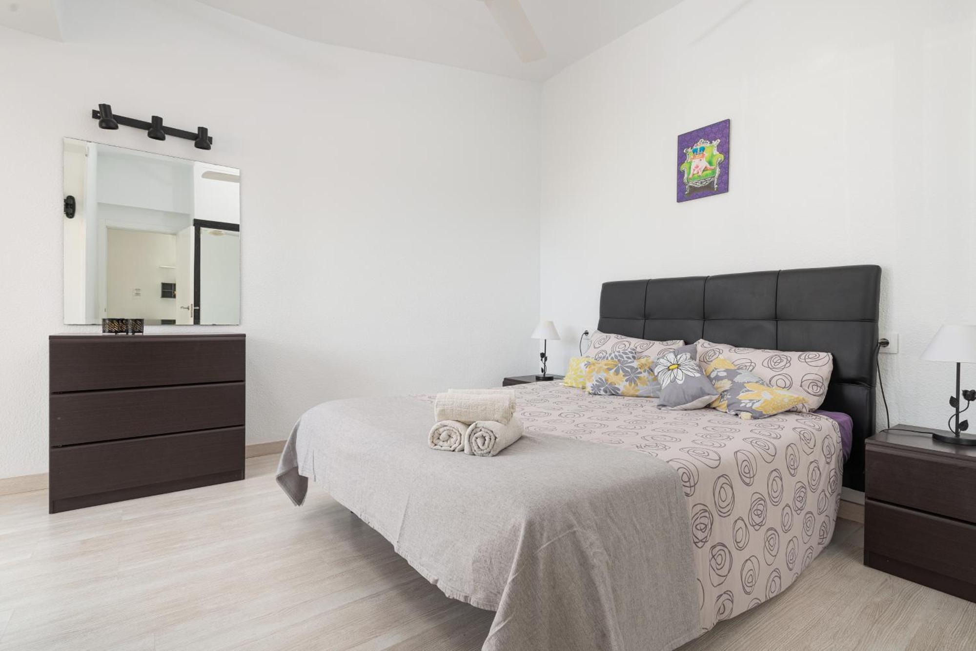 Apartment Xara Torres, At The Beach Of Alcudia Port de Alcudia  Εξωτερικό φωτογραφία